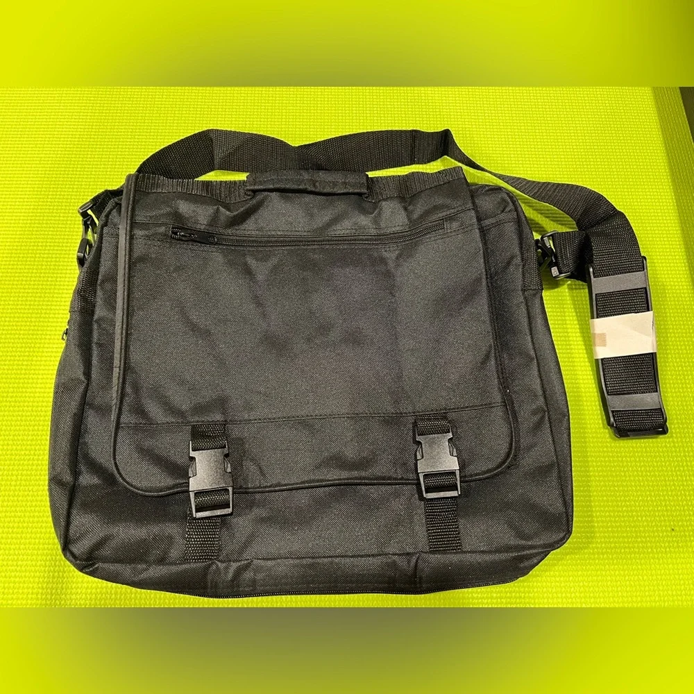 Material lap top bag - no padding